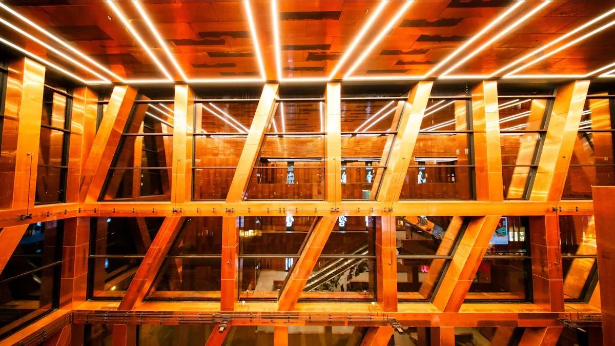 So w&auml;hlen Sie Abstrahlwinkel in optischen LED-Linearleuchten f&uuml;r die Wandbeleuchtung aus